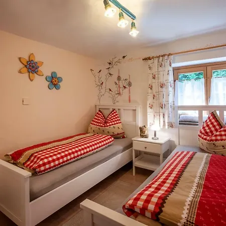 Apartament Muehlau In Tirol *